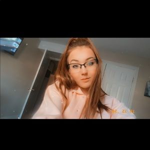 Meet your Posher, Saralyn